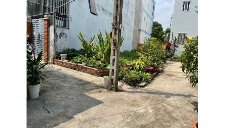 Bán Gấp Đất Thổ Cư 92m2, Vị Trí Lô Góc, Thới An 8, Quận 12, Chỉ 3.45 Tỷ.
